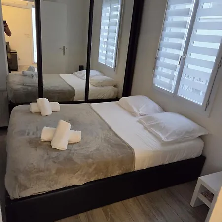 Apartamento Plein Centre Climatisé Et Spacieux Avec Grande Terrasse Sur Le Toit à